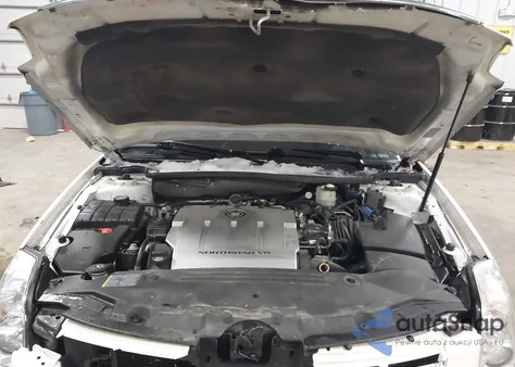 2011 Cadillac Dts Premium Collection z USA, uszkodzony, nr VIN 1G6KH5E69BU108644